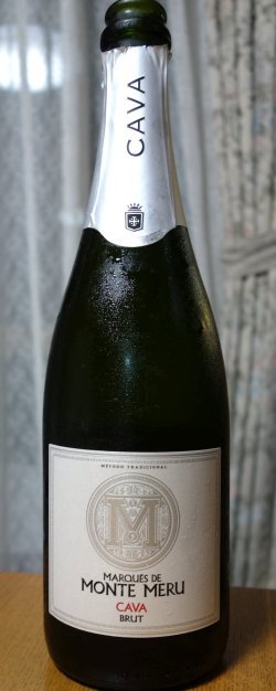 Marqués de Monte Meru Cava Brut: 酒バラ